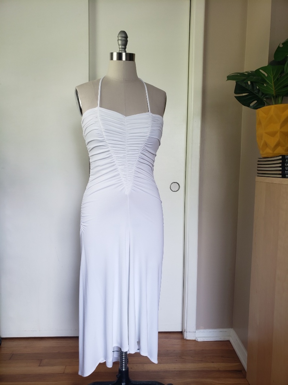 White Swan Ruched Midi Dress Size 10